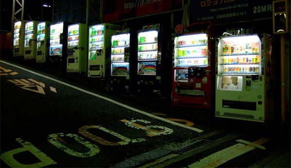 Japanese vending machines, at your service any time. Creative Commons photo by David Ooms.
